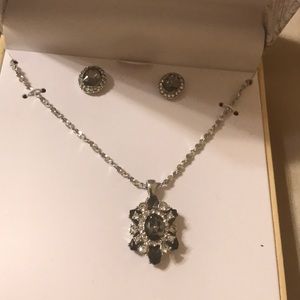 Charter club eating and matching necklace